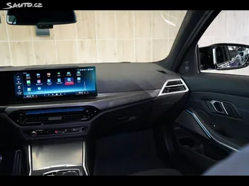 Car image 48