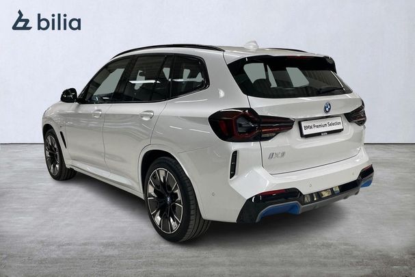 BMW iX3 210 kW image number 4