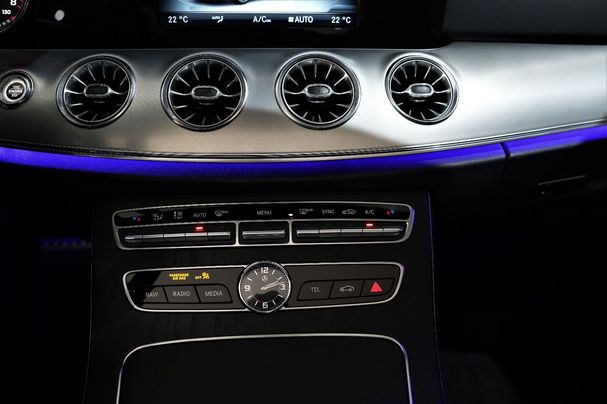 Mercedes-Benz E 200 Cabrio 135 kW image number 24