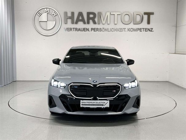 BMW i5 M60 xDrive 442 kW image number 2