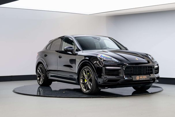 Porsche Cayenne Coupé E-Hybrid 340 kW image number 1