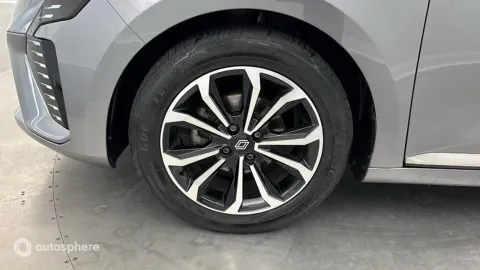 Car image 20