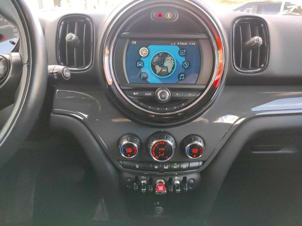 Mini Cooper D Countryman ALL4 Steptronic 110 kW image number 16