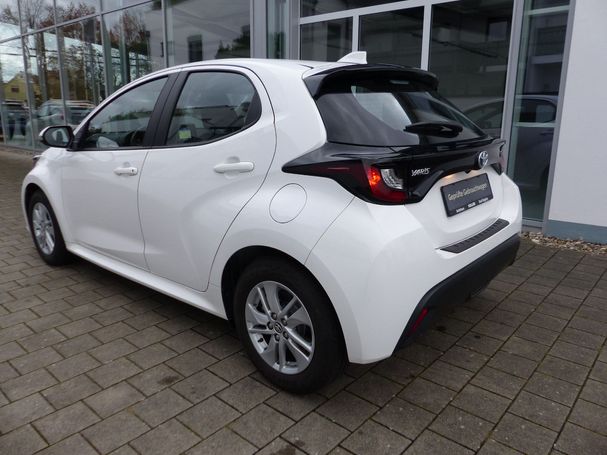 Toyota Yaris 1.5 Hybrid Business Edition 85 kW image number 4