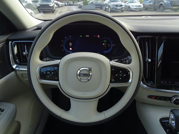 Volvo V60 Plus AWD T6 293 kW image number 13