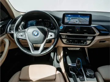 Car image 48
