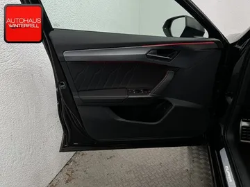 Car image 41