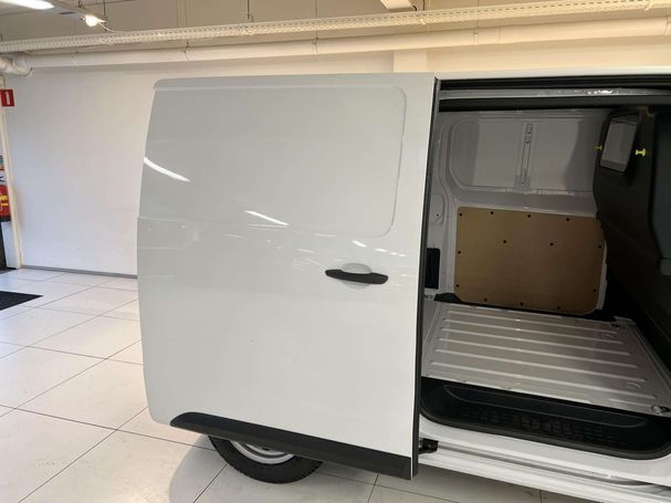 Peugeot Expert 2.0 BlueHDi 106 kW image number 7