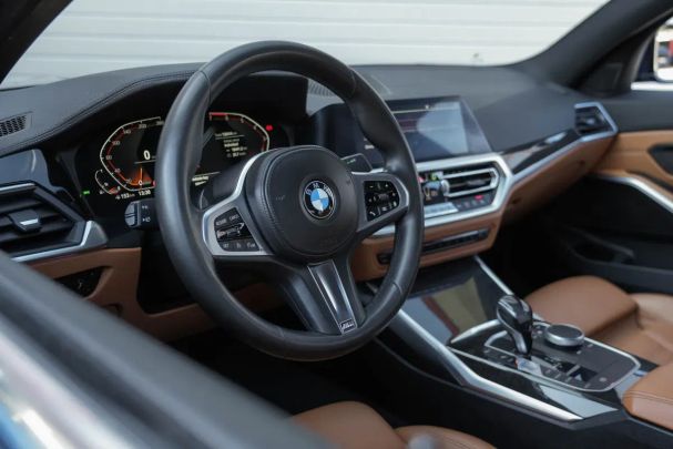 BMW 330i 190 kW image number 10