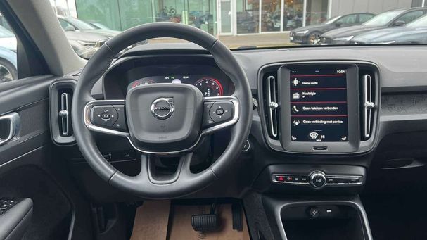 Volvo XC40 T2 Core Geartronic Momentum 95 kW image number 12