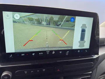 Car image 27