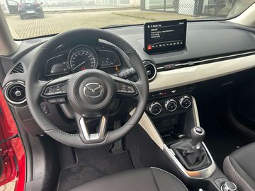 Car image 14