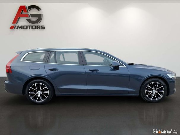 Volvo V60 D3 Geartronic Momentum 110 kW image number 4