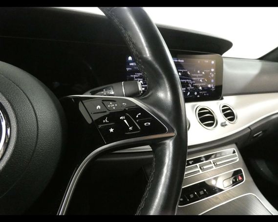 Mercedes-Benz E 220 147 kW image number 27