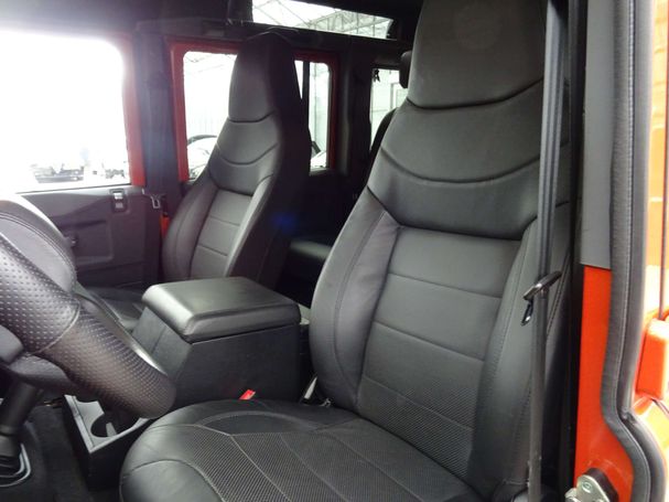 Land Rover Defender 110 2.2 90 kW image number 14