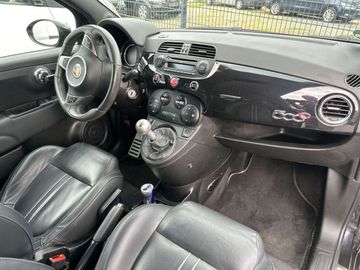 Car image 11