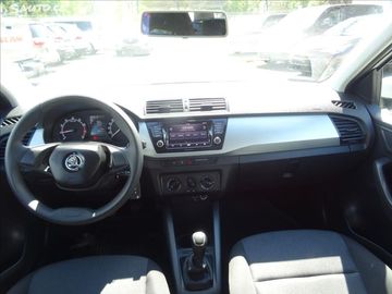 Car image 25