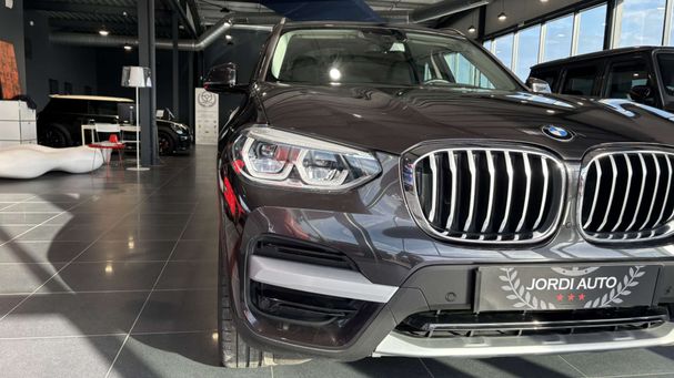 BMW X3 xDrive 185 kW image number 13