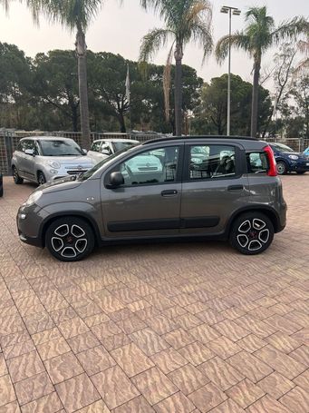 Fiat Panda Cross 1.0 Hybrid City 51 kW image number 4