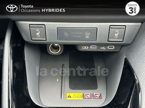 Toyota Yaris Hybrid 85 kW image number 22