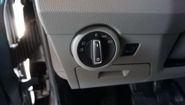 Volkswagen T6 Caravelle 110 kW image number 16