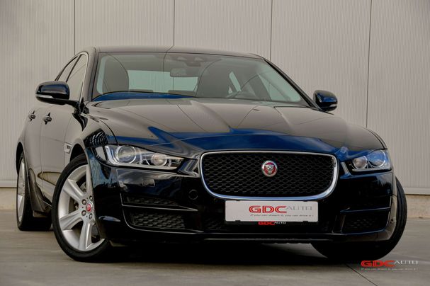 Jaguar XE 132 kW image number 3