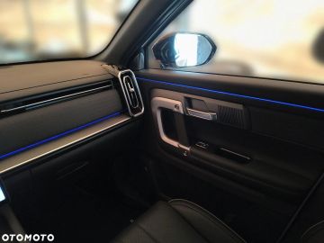 Car image 36