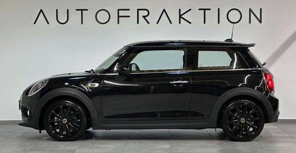 Mini Cooper SE Trim M 135 kW image number 8