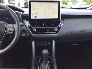 Car image 11