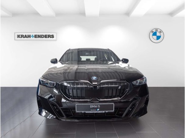 BMW i5 eDrive40 M Sport 250 kW image number 2