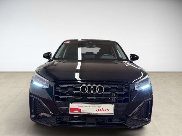 Audi Q2 30 TFSI S-line 81 kW image number 4