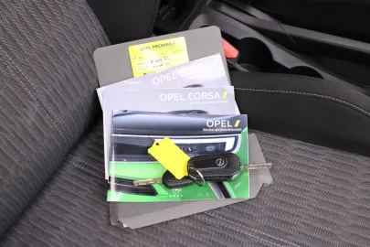 Car image 36