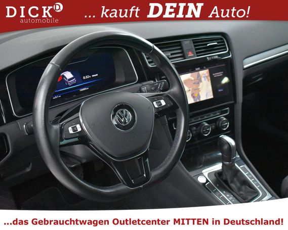 Volkswagen Golf 2.0 TDI DSG 110 kW image number 10