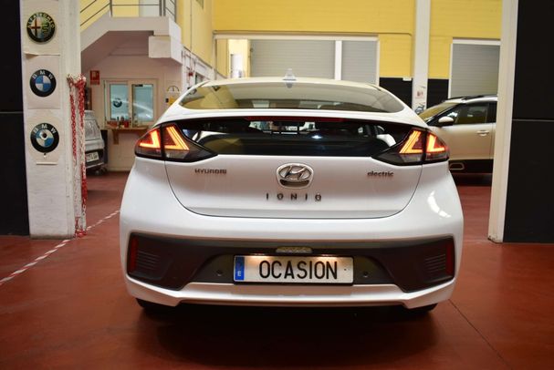 Hyundai Ioniq Style 100 kW image number 12