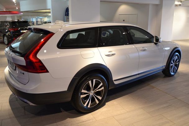 Volvo V90 Cross Country D4 Polestar AWD 149 kW image number 10