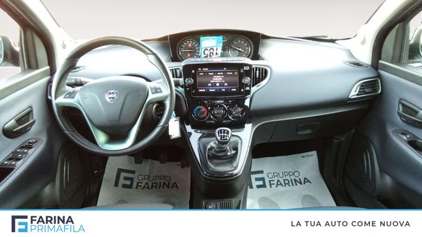 Lancia Ypsilon 51 kW image number 10