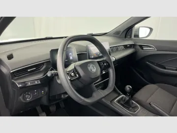 Car image 37
