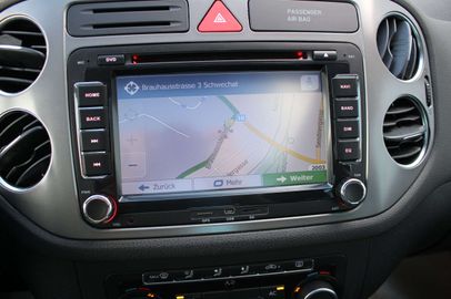 Car image 37