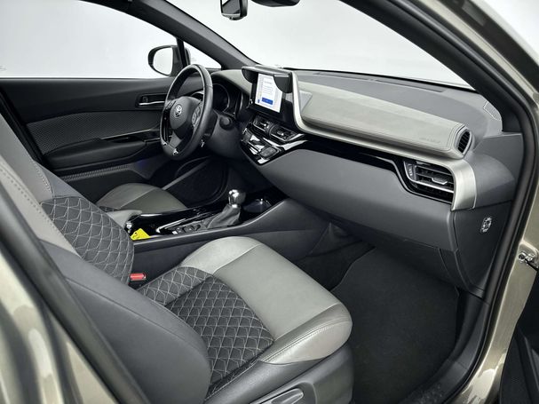 Toyota C-HR 2.0 Hybrid Executive 135 kW image number 29