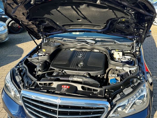 Mercedes-Benz E 220 T 125 kW image number 20