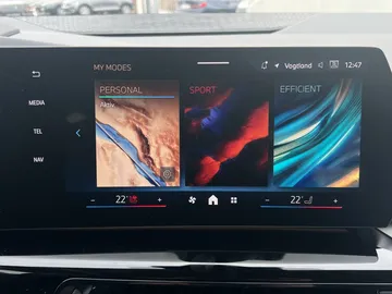 Car image 31