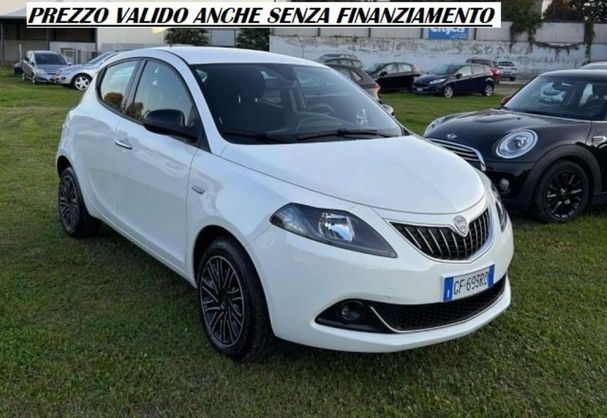 Lancia Ypsilon 51 kW image number 2