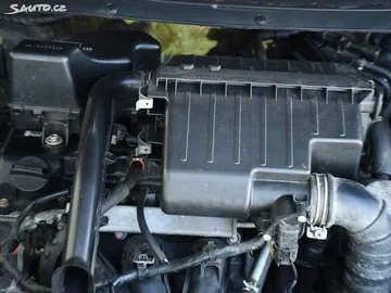 Car image 29