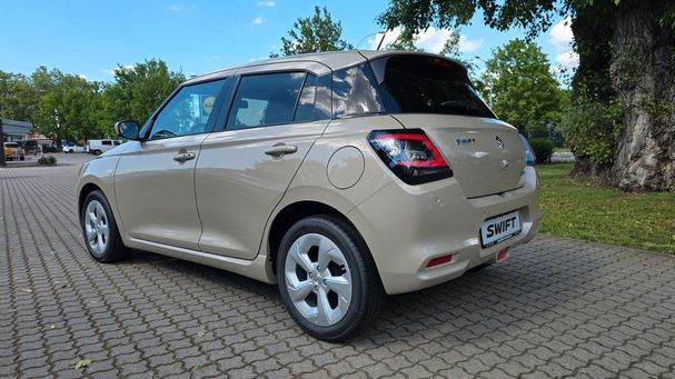 Suzuki Swift 1.2 Hybrid Comfort 61 kW image number 7