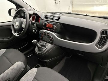 Car image 15