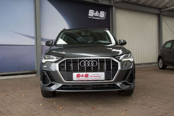 Audi Q3 45 TFSIe S-line 180 kW image number 6