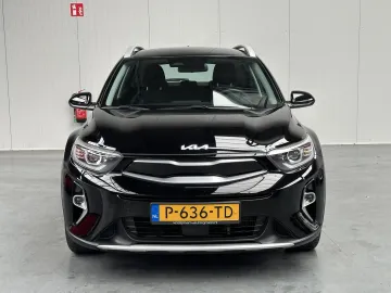 Car image 23