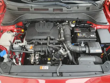 Car image 40
