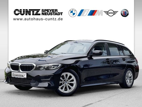 BMW 318i Touring Advantage 115 kW image number 1