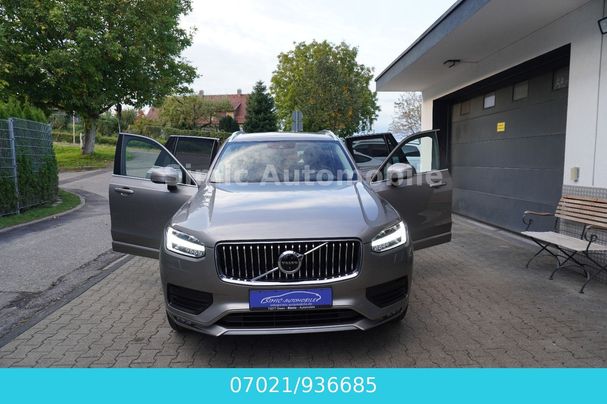 Volvo XC90 B5 AWD Momentum 173 kW image number 3